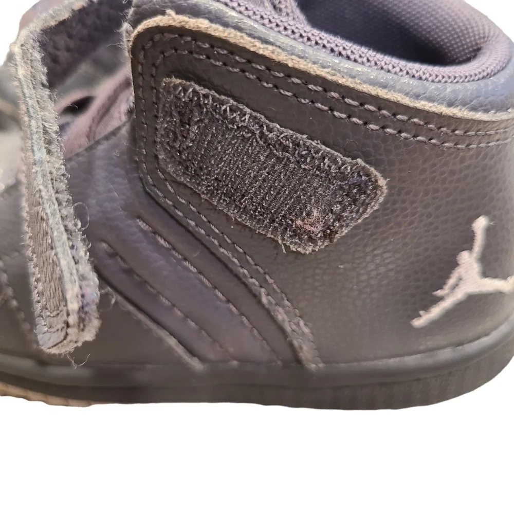 Nike Jordan Sneakers, Infant /Kids, Grey, Size 7C (Infant)